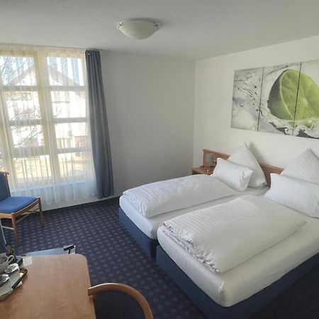 Krystall Hotel 菲尔德施塔特 外观 照片